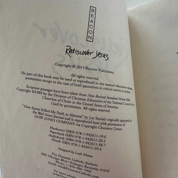 Rediscover Jesus An Invitation Matthew Kelly Book - Picture 2 of 5